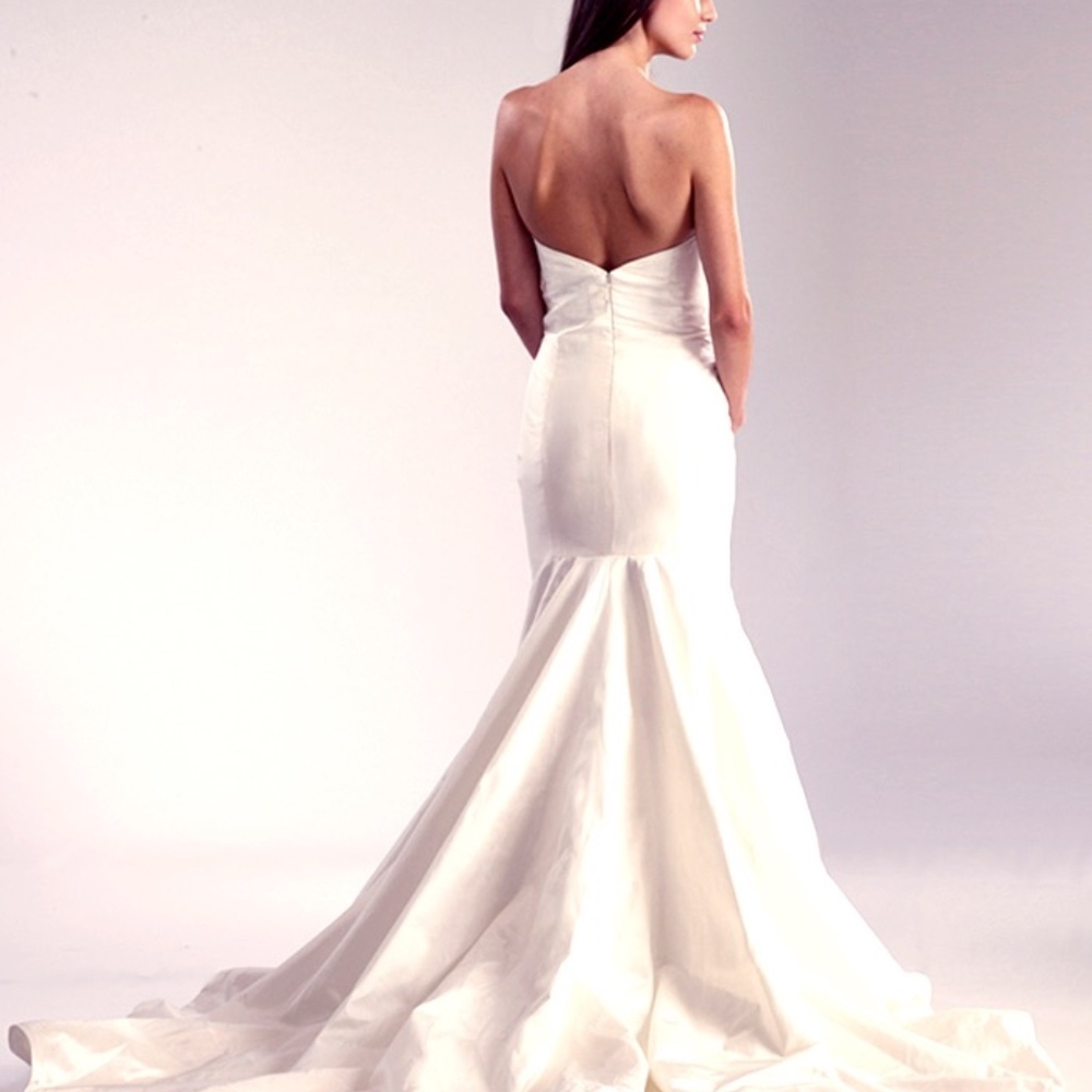 Tulle New York Scarlett Wedding Dress